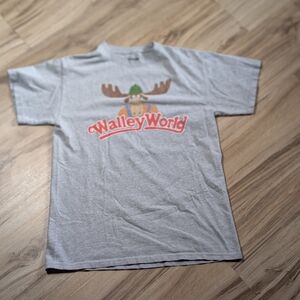 Walley World Est. 1983 Men's Grey T-shirtSize M
